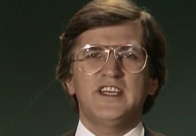 Vídeo: Fallece con 80 años la leyenda de la radio y cantante Pepe Domingo Castaño